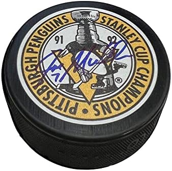 JOE MULLEN Aláírt Pittsburgh Penguins 1991-92 Stanley-Kupa Bajnokok Puck - Dedikált NHL Korong
