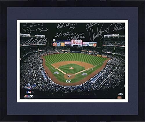 Keretes New York Yankees Multi-Aláírt 16 x 20 2009-es World Series Játék 6 Yankee Stadion Felső Megtekintése Fénykép 9 Aláírások,
