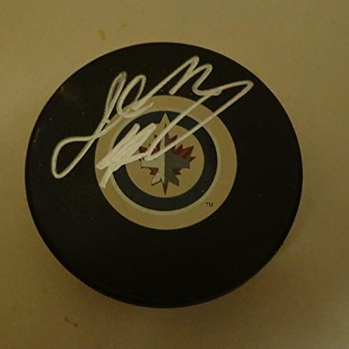 Josh Morrissey aláírt Winnipeg Jets korong aláírt - Dedikált NHL Korong